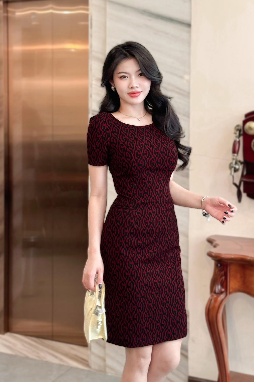 Bí Quyết Che Bụng Mỡ Khi Mặc Váy Body Giúp Nàng Tự Tin 5 Cách mặc đầm body không lộ bụng nhờ đai eo