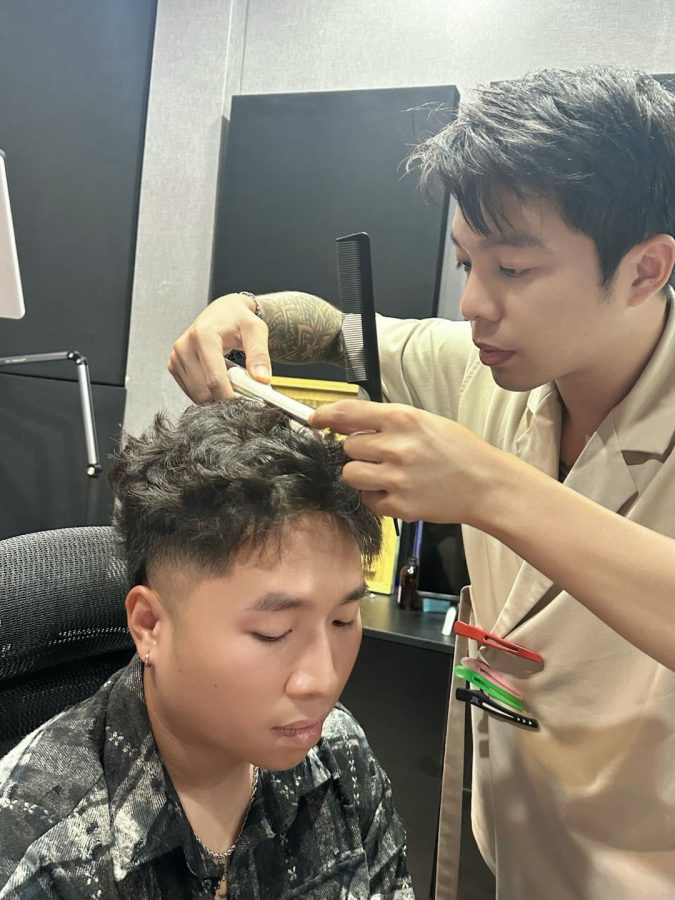 lịch cắt tóc tháng 12 2025