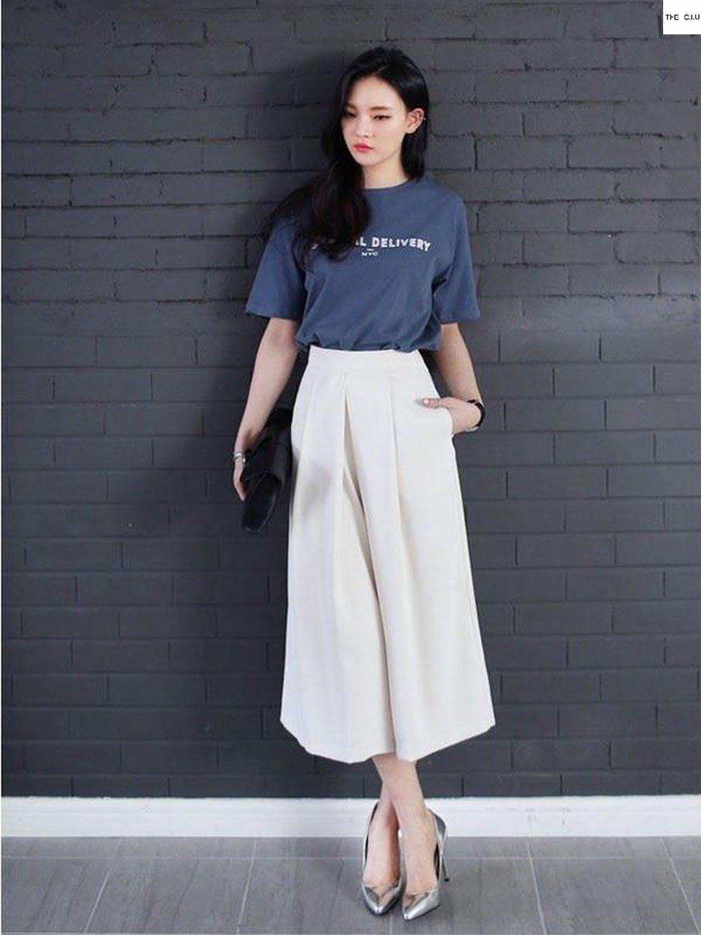 Quần Trắng Phối Áo Màu Gì? 15+ Gợi Ý Bất Bại Từ Chuyên Gia 7 Quần short trắng phối áo màu gì