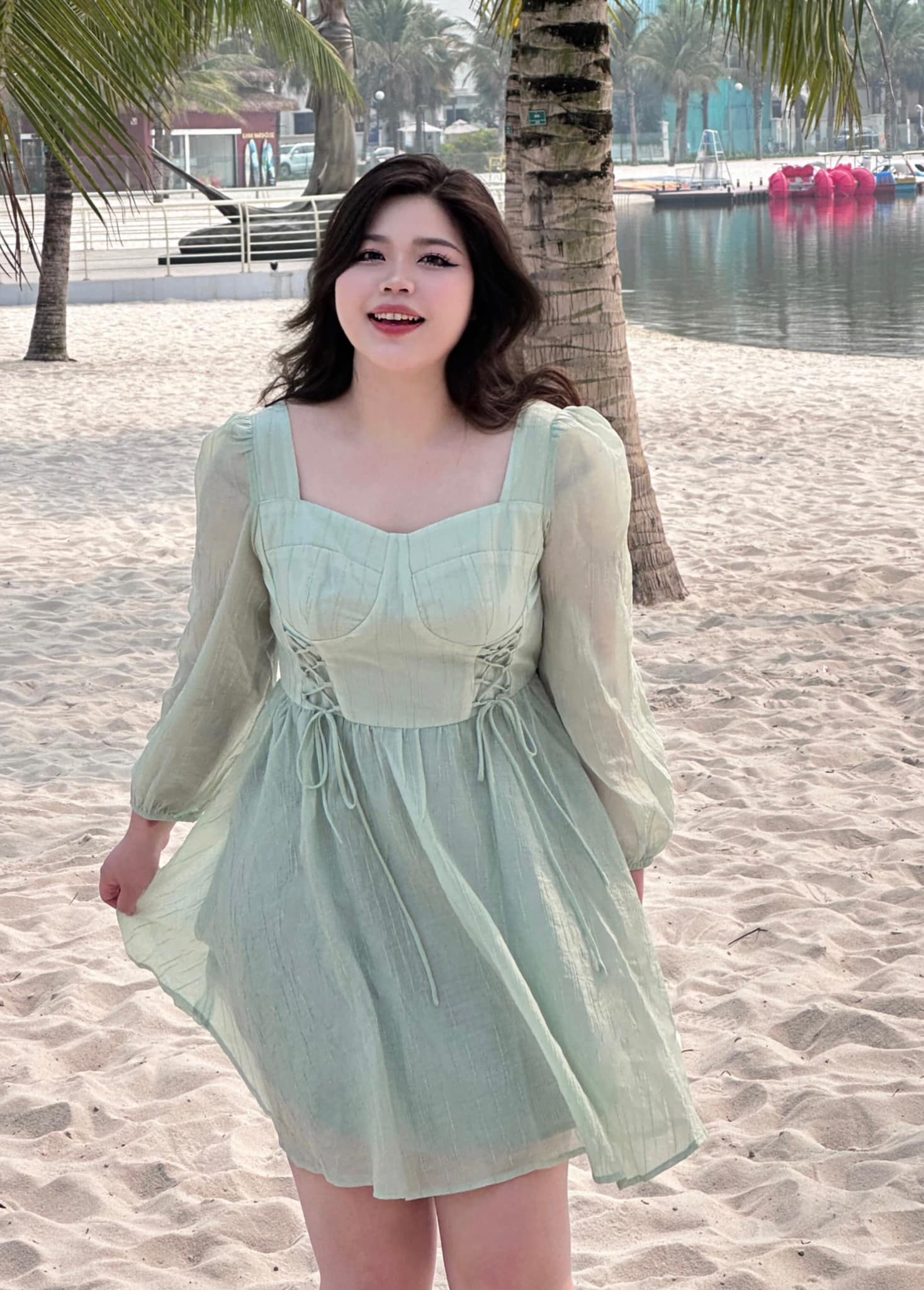 15+ Cách Phối Đồ Đi Biển Cho Nữ Béo Hack Dáng Cực Đỉnh 5 Cách phối đồ đi biển cho nữ béo lùn