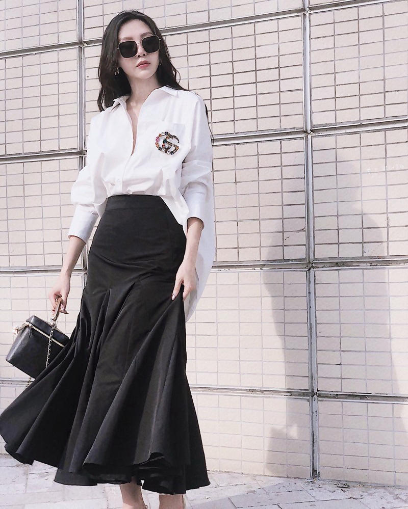 Bí quyết phối đồ đen sang trọng, cuốn hút từ chuyên gia 2 Phối đồ all black cá tính
