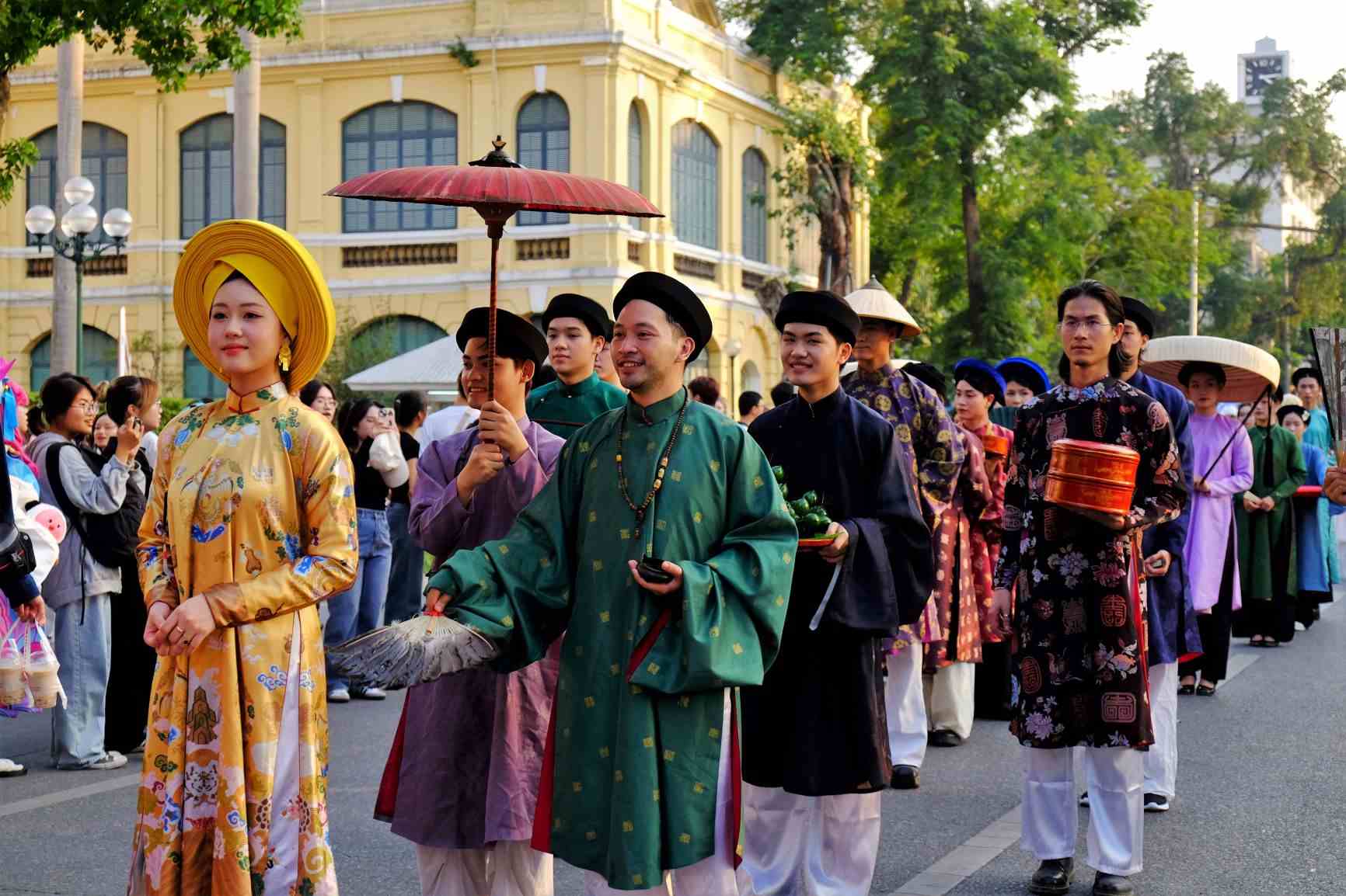 Trang Phục Lễ Hội Việt Nam Nét Đẹp Văn Hóa 3 Miền 6 Trang phục lễ hội Việt Nam hiện đại