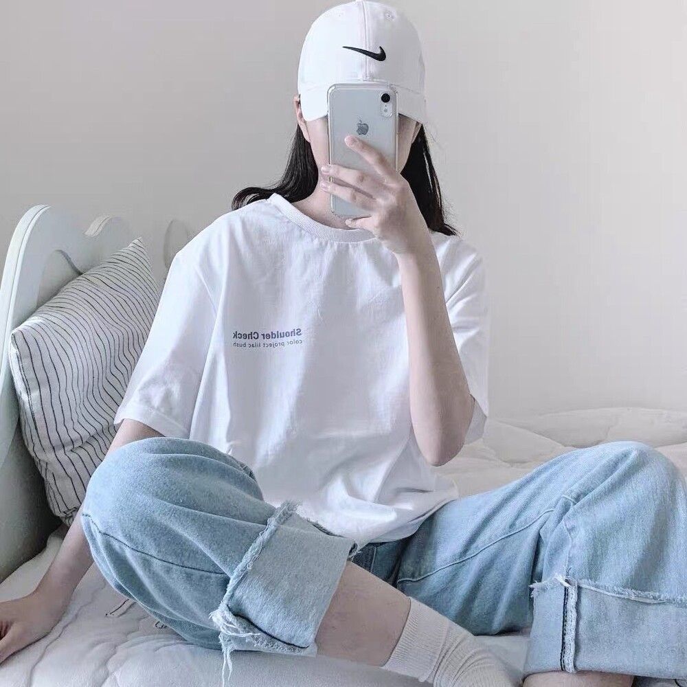 15+ Cách Phối Đồ Với Áo Thun Trắng Nữ Cực Sành Điệu 5 Cách phối đồ với áo thun trắng nữ và quần jean