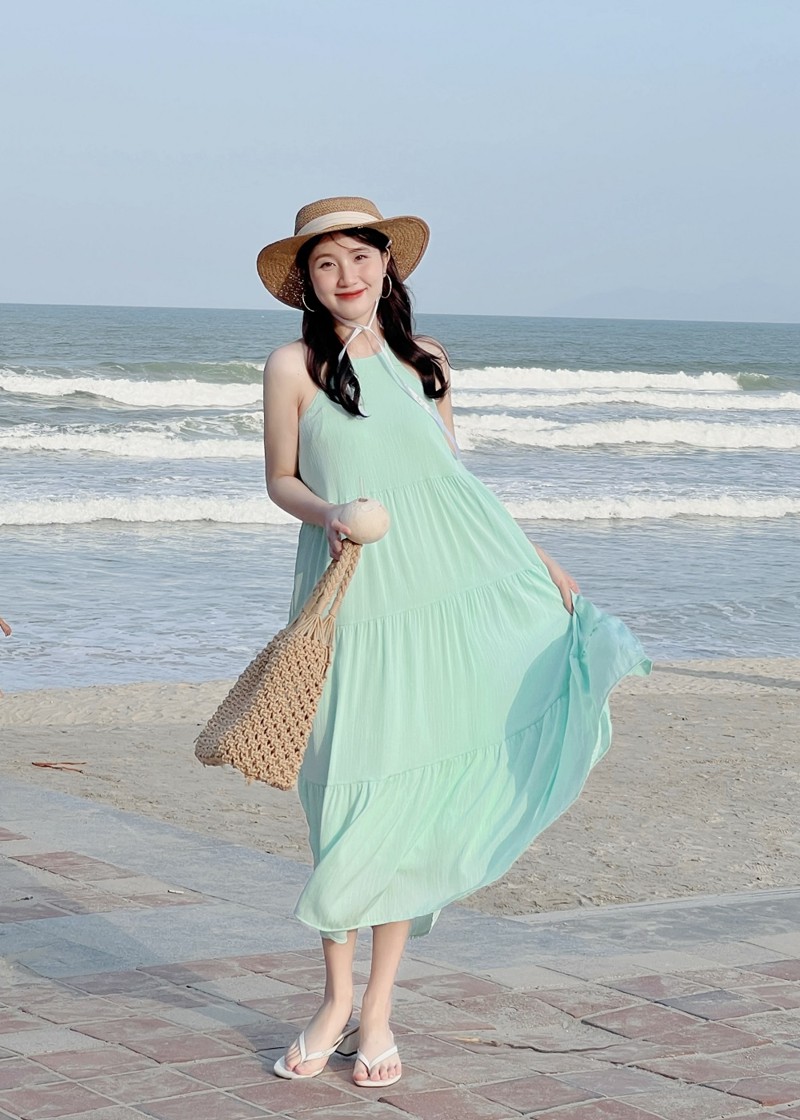 Trang phục đi biển cho người gầy
