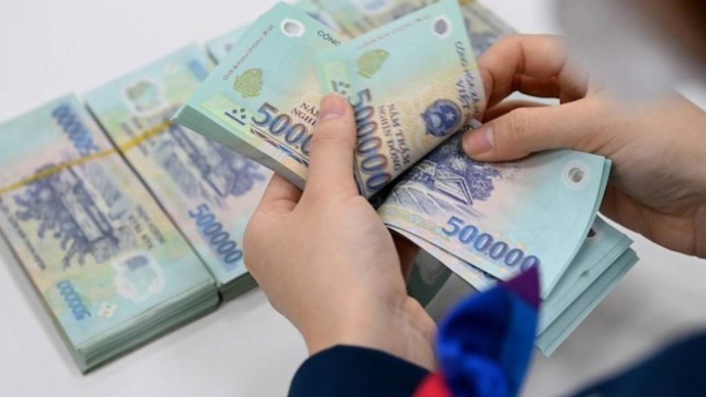hang trieu nguoi huong luong huu sap duoc tang lan 3 sau dot tang 15 truoc do 123711